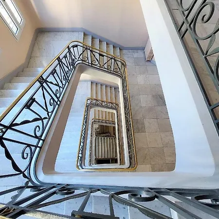 Palais Miramar - Croisette - Across The - Next To Carlton Apartamento *