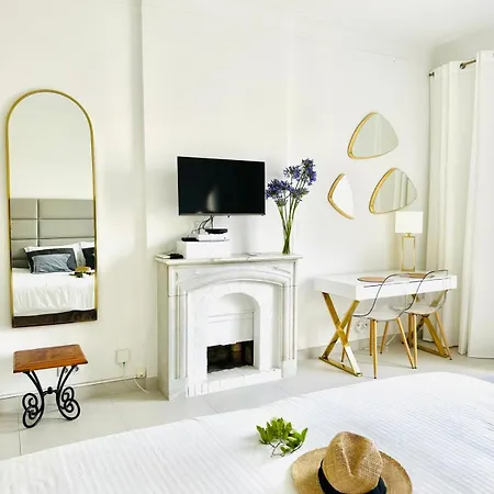 Palais Miramar - Croisette - Across The - Next To Carlton * كان