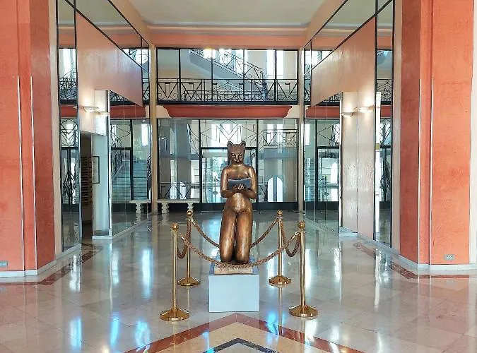 Palais Miramar - Croisette - Across The - Next To Carlton Апартаменты *