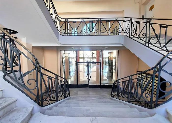 Palais Miramar - Croisette - Across The - Next To Carlton