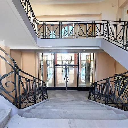 Croisette - Palais Miramar - Across The - Next To Carlton