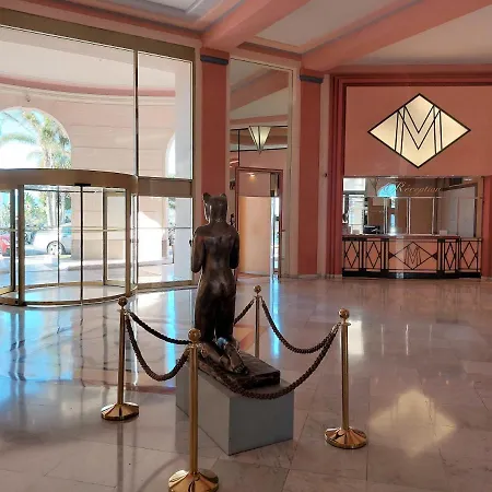 Croisette - Palais Miramar - Across The - Next To Carlton Cannes